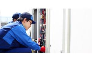 Cách vệ sinh máy lạnh âm trần để đảm bảo hiệu suất và tuổi thọ